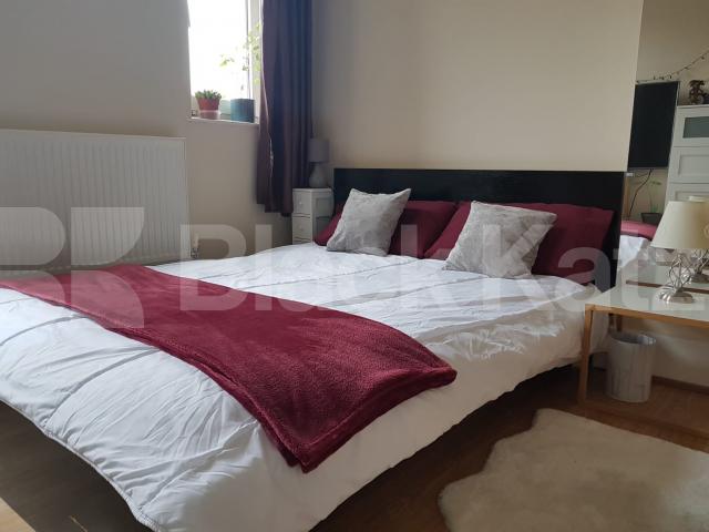 Duplex apartment  Allan House Deely Road  , Vauxhall